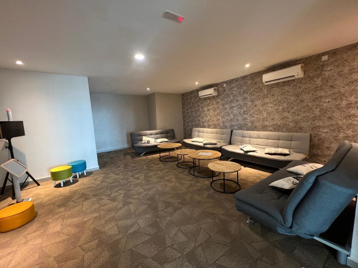 Апартаменты New!! Loving Night Novo 2Br 4-9Pax I Jonker I Netflix I Family Малакка Экстерьер фото