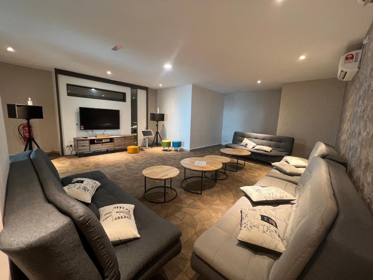 Апартаменты New!! Loving Night Novo 2Br 4-9Pax I Jonker I Netflix I Family Малакка Экстерьер фото